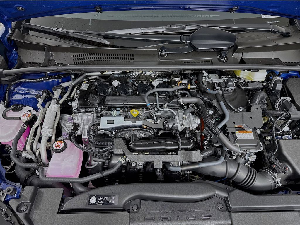 2026 Toyota Prius Plug-in Hybrid SE - Photo 10
