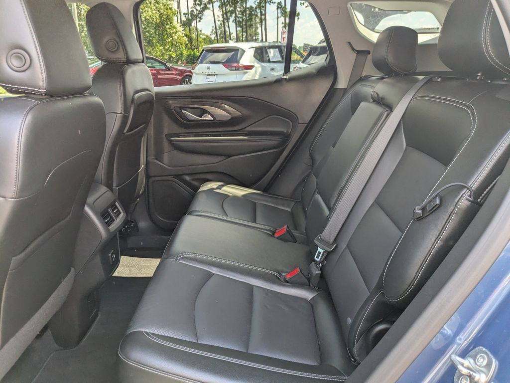 Used 2024 GMC Terrain SUV