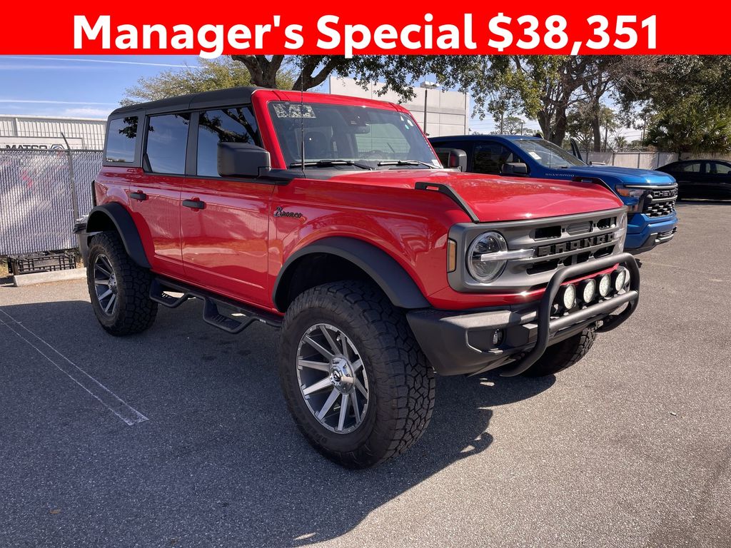 Race Red 2023 Ford Bronco Big Bend Advanced 4-Door 4WD SUV / Crossover Four-Wheel Drive Automatic