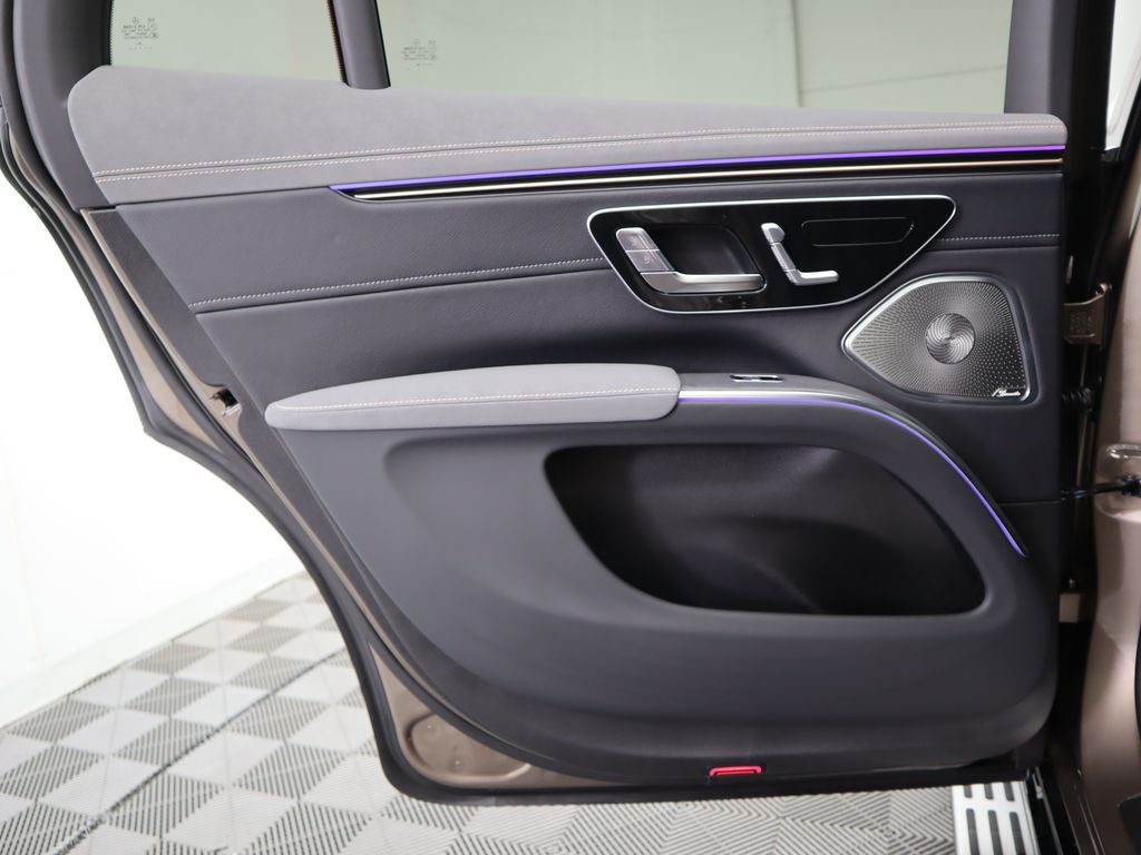 2024 Mercedes-Benz EQS 450 28