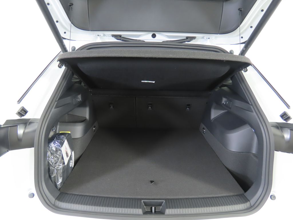 2025 Volkswagen Tiguan SE R-Line 30