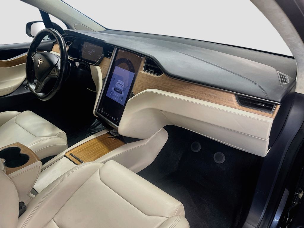 Used 2019 Gray Tesla Standard Range image 29