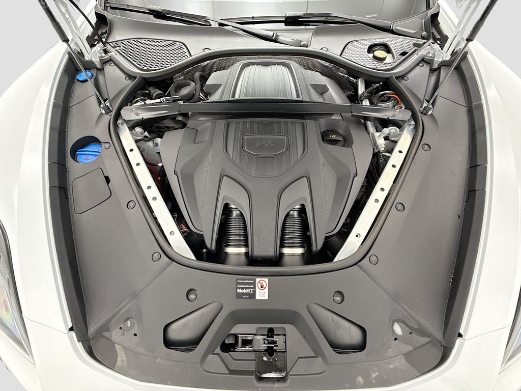 Thumbnail: 2026 Porsche Panamera - 30