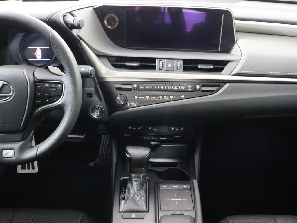 Thumbnail: 2019 Lexus ES - 14