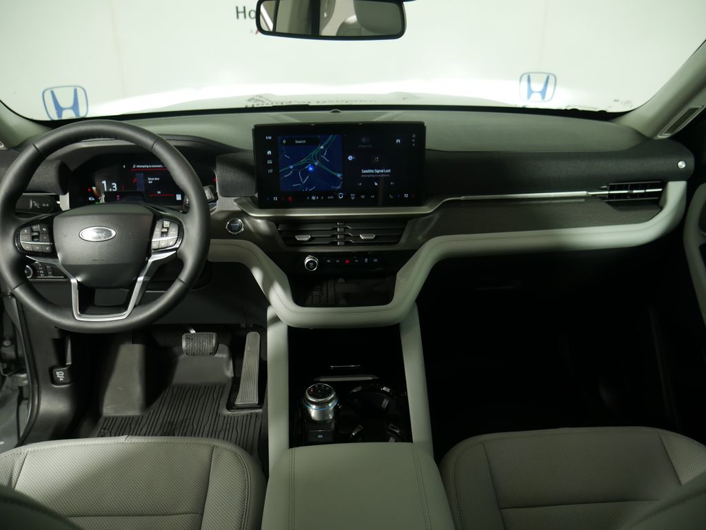 Thumbnail: 2025 Ford Explorer - 16