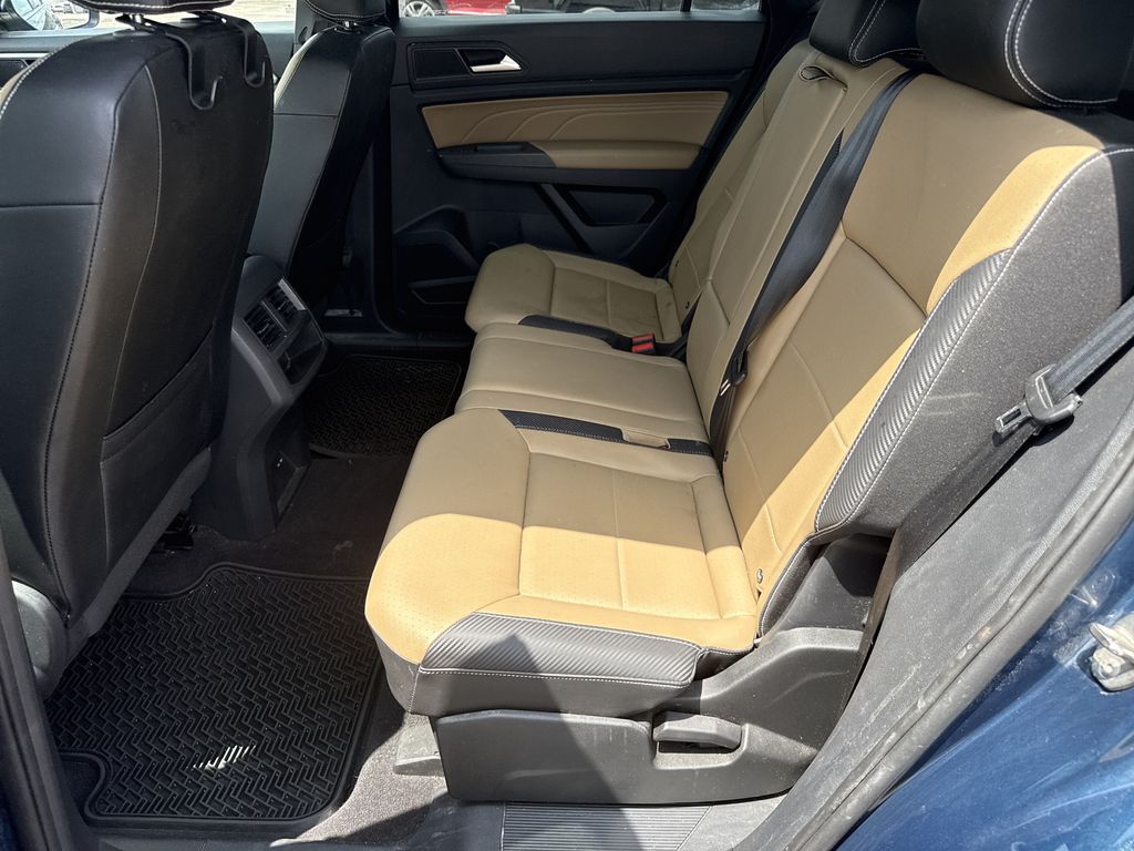2021 Volkswagen Atlas Cross Sport 3.6L V6 SE w/Technology  at DeMontrond Auto Country