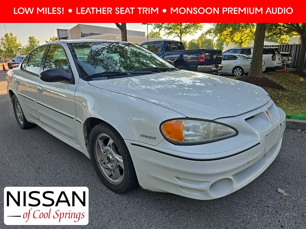 Summit White 2003 Pontiac Grand Am Sedan Front-Wheel Drive 4-Speed Automatic Overdrive