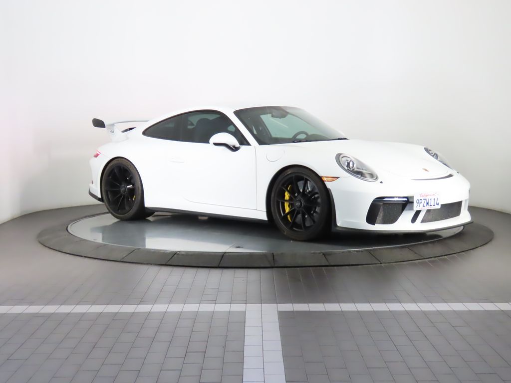 Thumbnail: 2018 Porsche 911 - 9