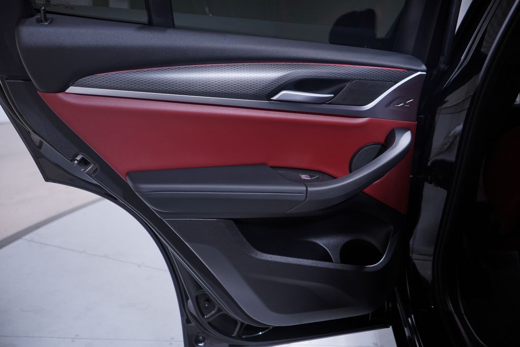 Thumbnail: 2023 BMW X3 - 15