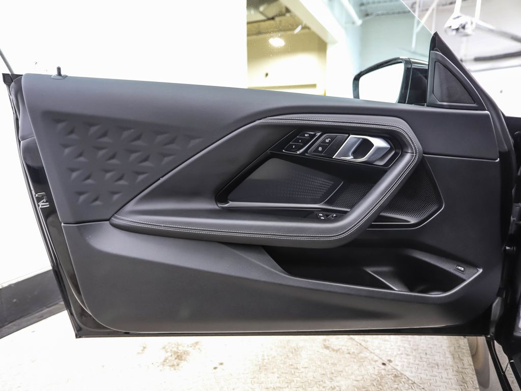 Thumbnail: 2024 BMW 2 Series - 9