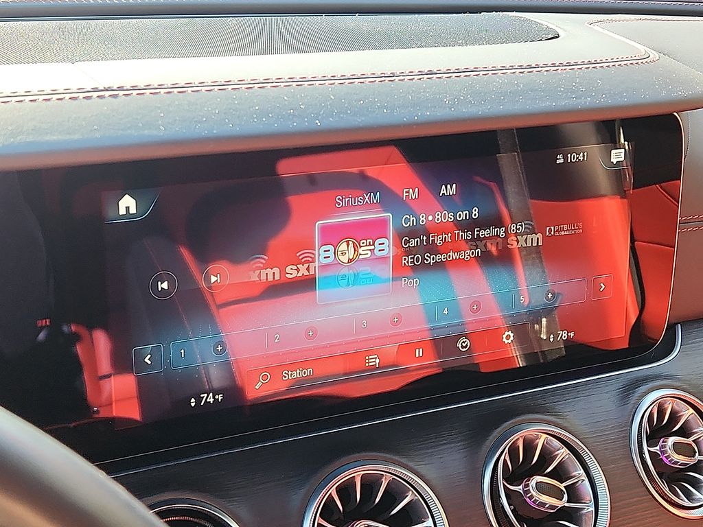 Thumbnail: 2022 Mercedes-Benz AMG GT - 18