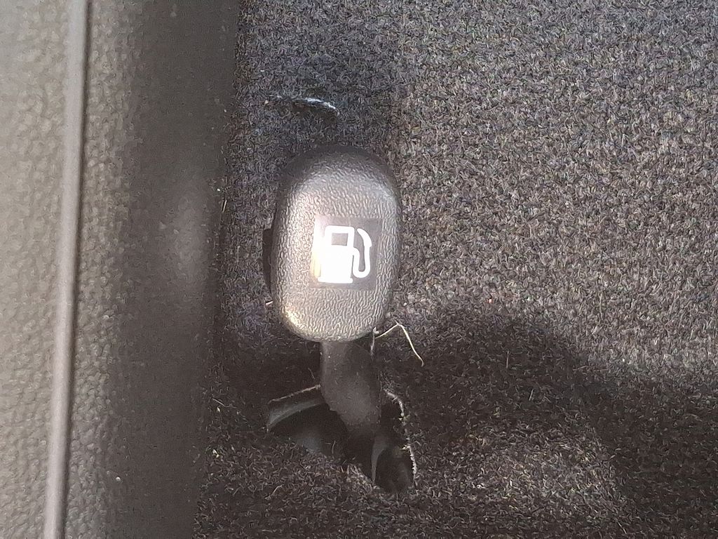 Thumbnail: 2025 Hyundai Venue - 27