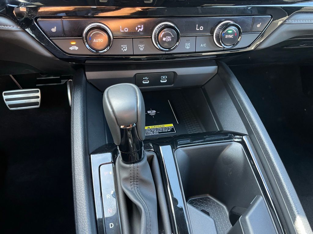 Thumbnail: 2025 Honda Accord - 19