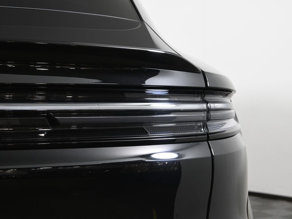 Thumbnail: 2026 Porsche  - 13