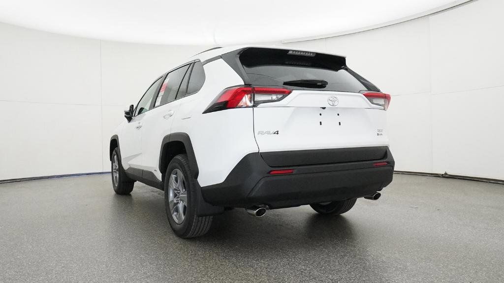 Thumbnail: 2025 Toyota RAV4 - 10