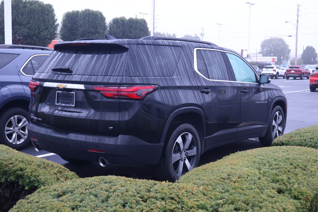 Thumbnail: 2023 Chevrolet Traverse - 8