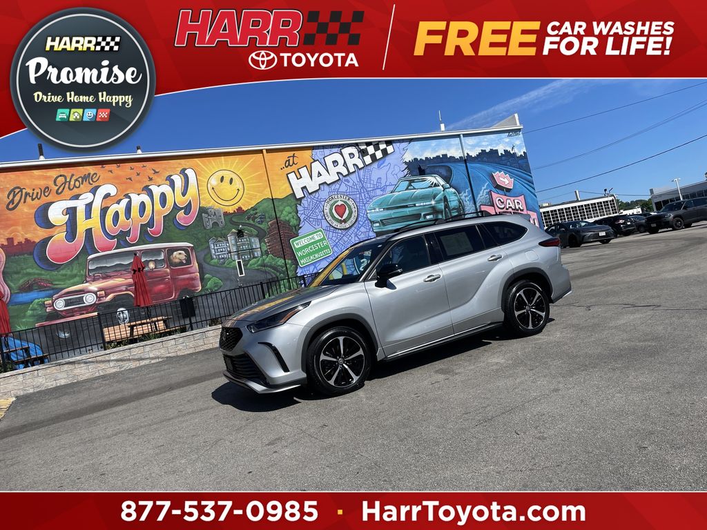 Used 2022 Toyota Highlander XSE In Worcester MA 5TDJZRBH8NS189101 used-2022-toyota-highlander-xse-in-worcester-ma-5tdjzrbh8ns189101