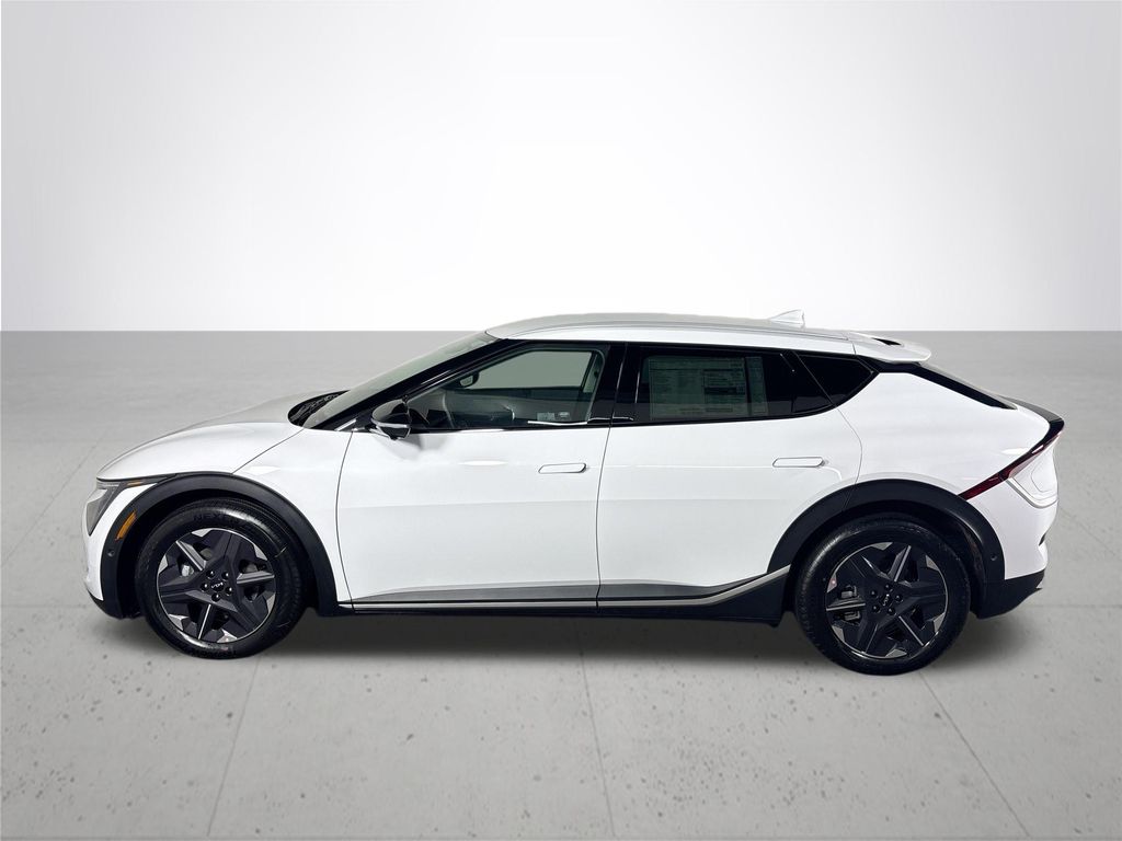 2025 Kia EV6 Light