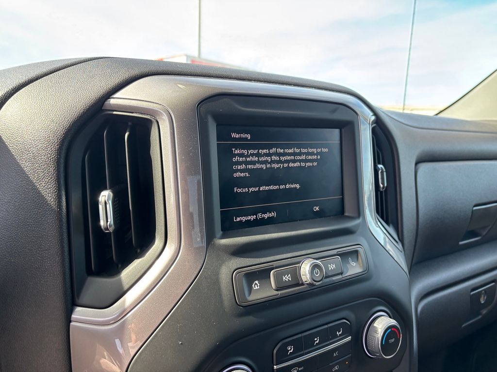 Used Car 2022 Chevrolet Silverado 1500  Custom For Sale Under $35,000 In Austin, Texas