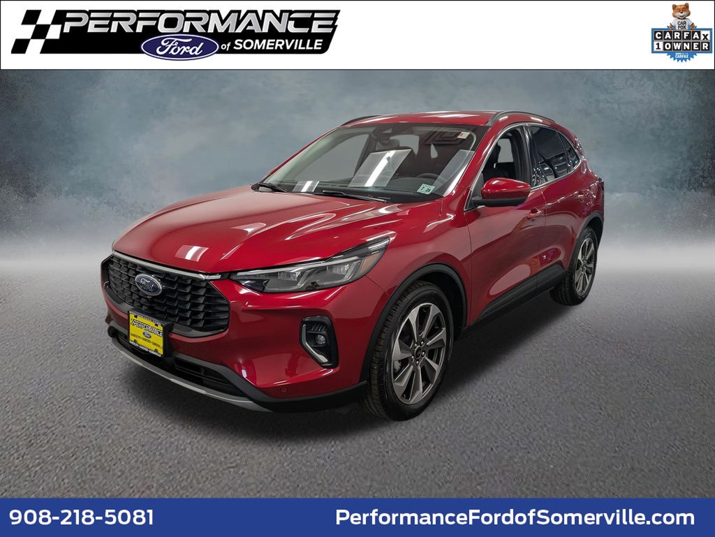 Rapid Red Metallic Tinted Clearcoat 2023 Ford Escape Hybrid Platinum FWD SUV / Crossover Front-Wheel Drive Continuously Variable Transmission