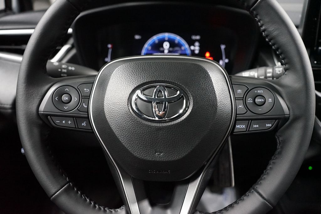 Thumbnail: 2026 Toyota Corolla Cross - 12