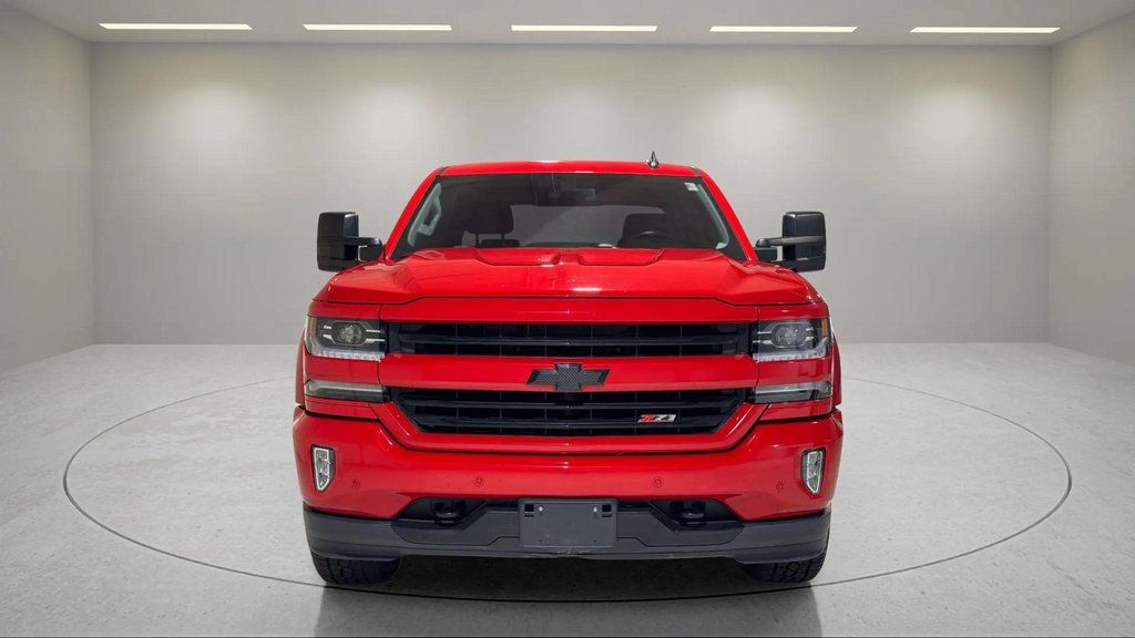 Used 2018 Red Hot Chevrolet LTZ image 20
