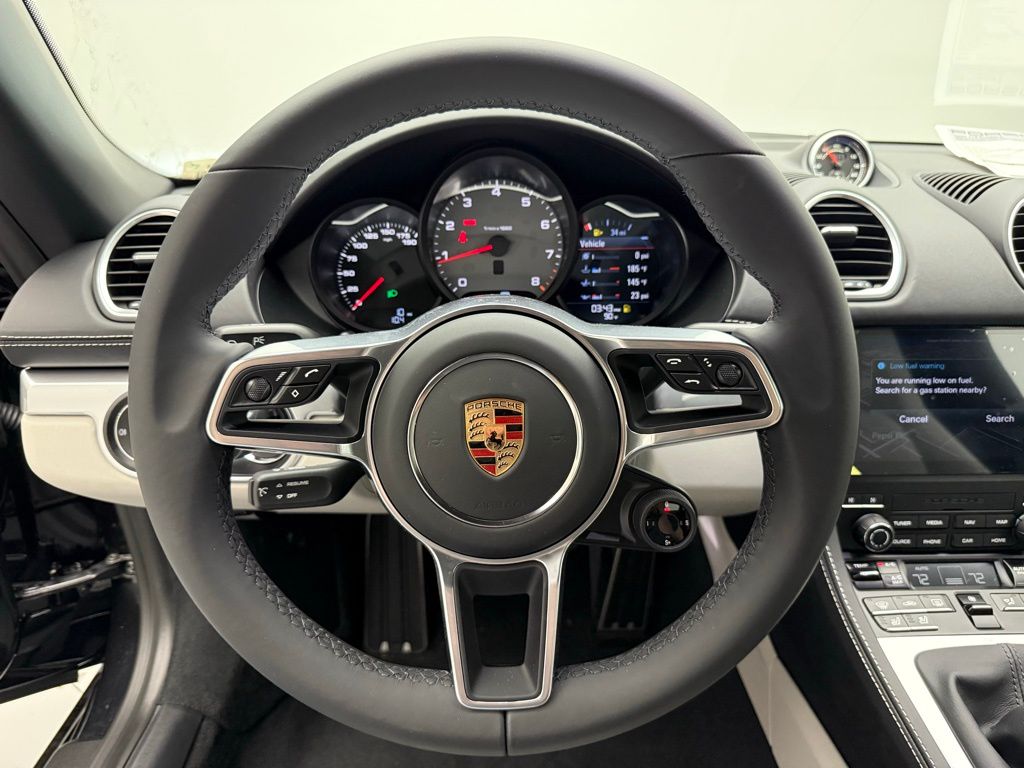 Thumbnail: 2025 Porsche 718 Boxster - 12