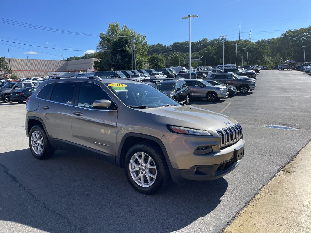 Used 2017 Jeep Cherokee SUV