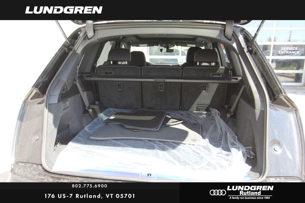 New 2026 Audi Q7 SUV