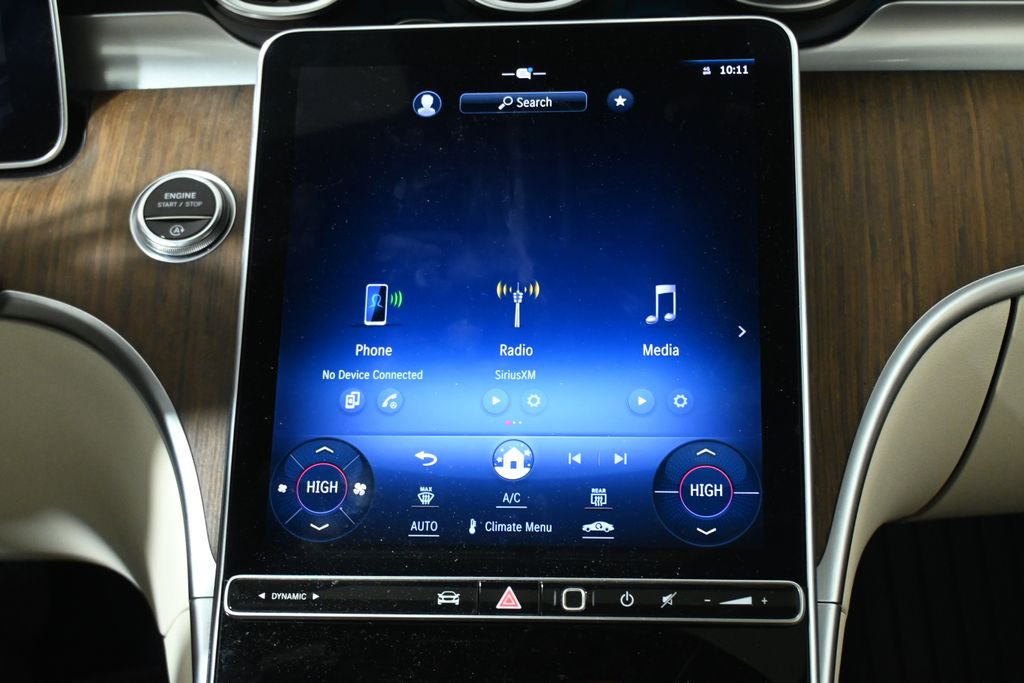 Thumbnail: 2023 Mercedes-Benz C-Class - 21