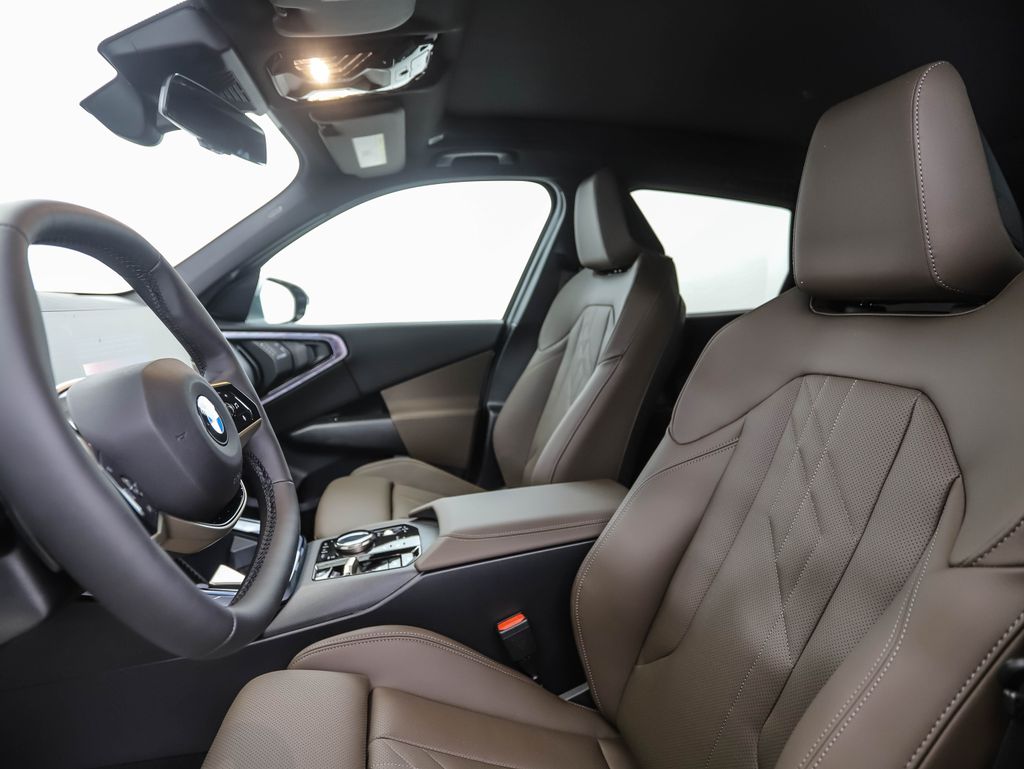 Thumbnail: 2025 BMW X3 - 11