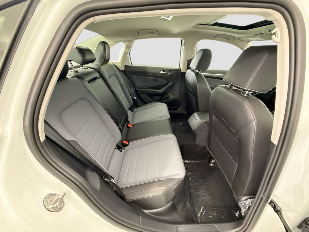 Thumbnail: 2026 Volkswagen Jetta - 20