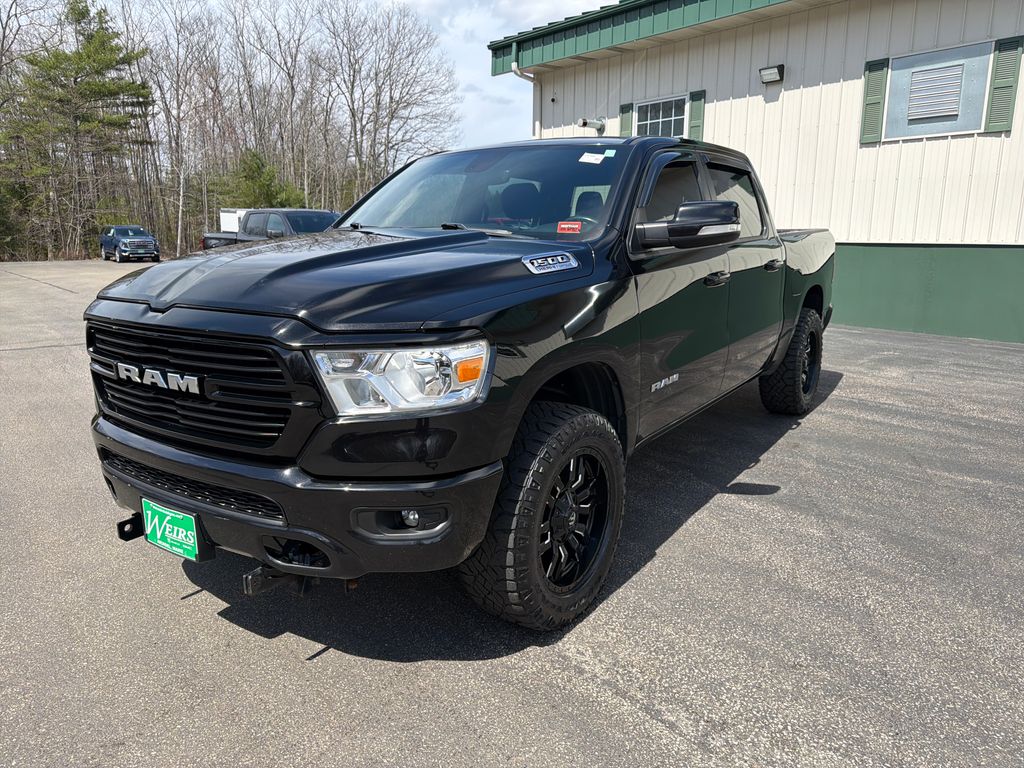 Diamond Black Crystal Pearlcoat 2021 RAM 1500 Big Horn Crew Cab 4WD Pickup Truck Four-Wheel Drive 8-Speed Automatic