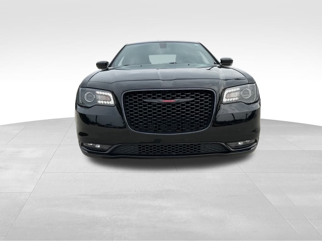 2023 Chrysler 300 S 2