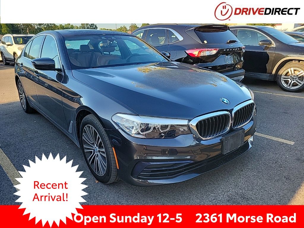 Gray (Dark Graphite Metallic) 2019 BMW 5 Series Sedan All-Wheel Drive 8-Speed Automatic