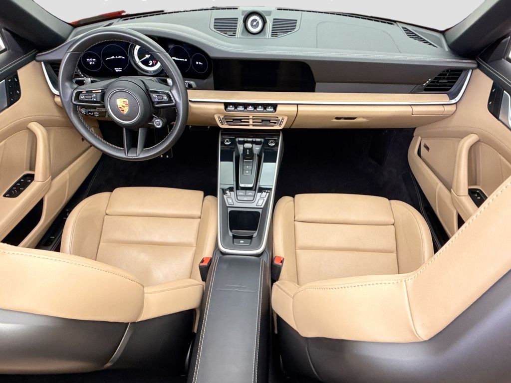 Thumbnail: 2022 Porsche 911 - 21