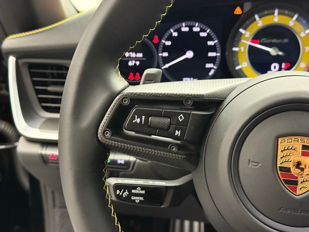 2022 Porsche 911 Turbo S 13