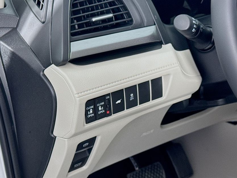 Used Car 2025 Honda Odyssey  Ex-l For Sale Under $40,000 In Austin, Texas