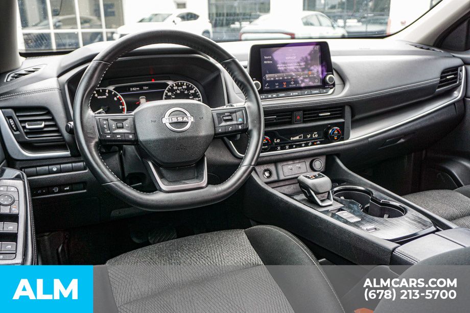 Used 2025 Gray Nissan SV image 26