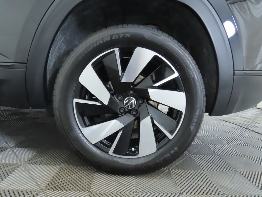 Thumbnail: 2026 Volkswagen Atlas - 31