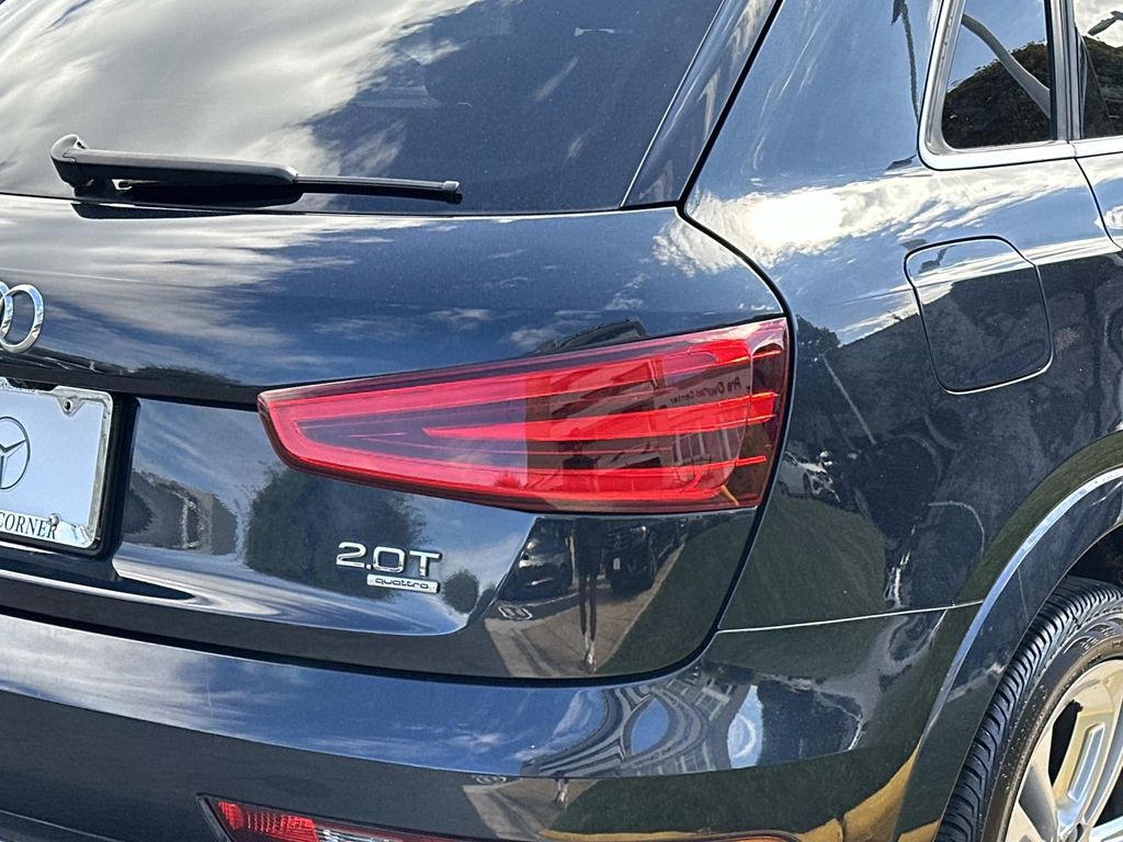 Thumbnail: 2015 Audi Q3 - 8