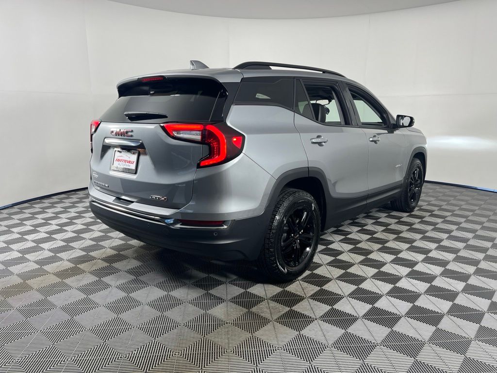 Thumbnail: 2024 GMC Terrain - 17