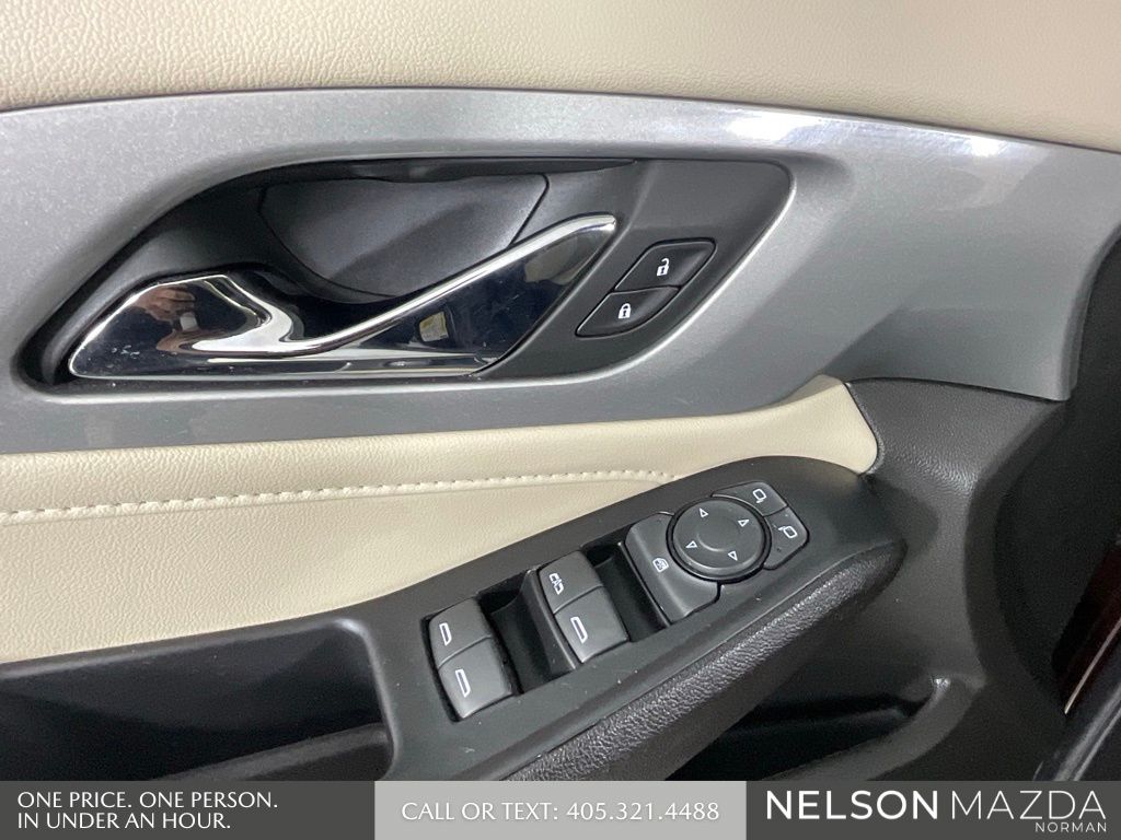 Used 2022 Red Chevrolet LT image 15