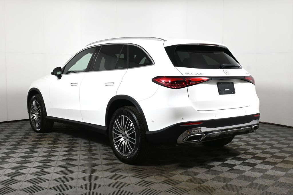 Thumbnail: 2026 Mercedes-Benz GLC - 5