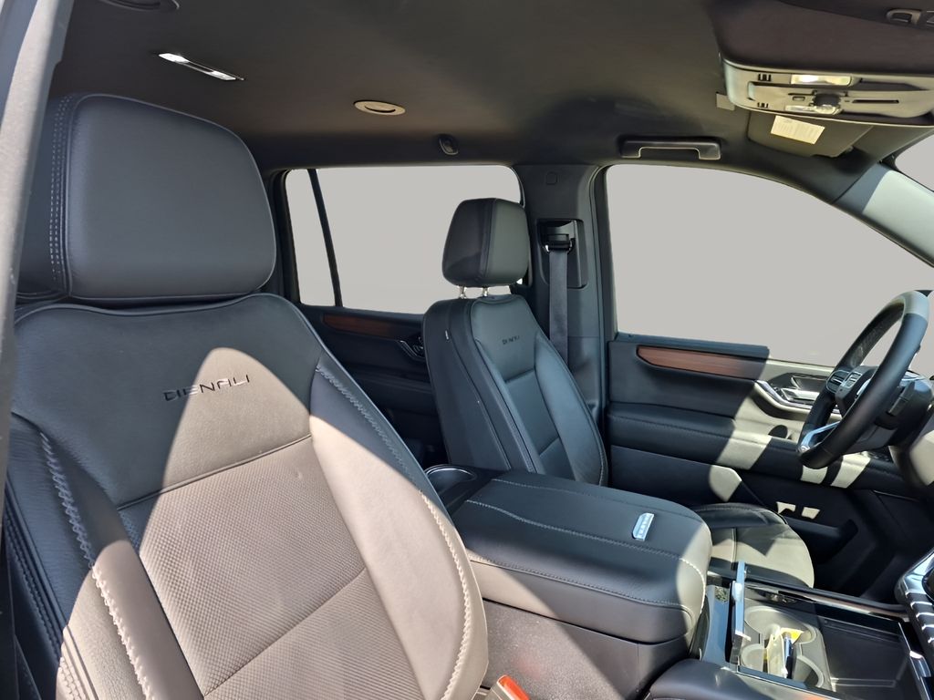 Used Car 2025 Gmc Yukon Xl  Denali For Sale Under $70,000 In Austin, Texas