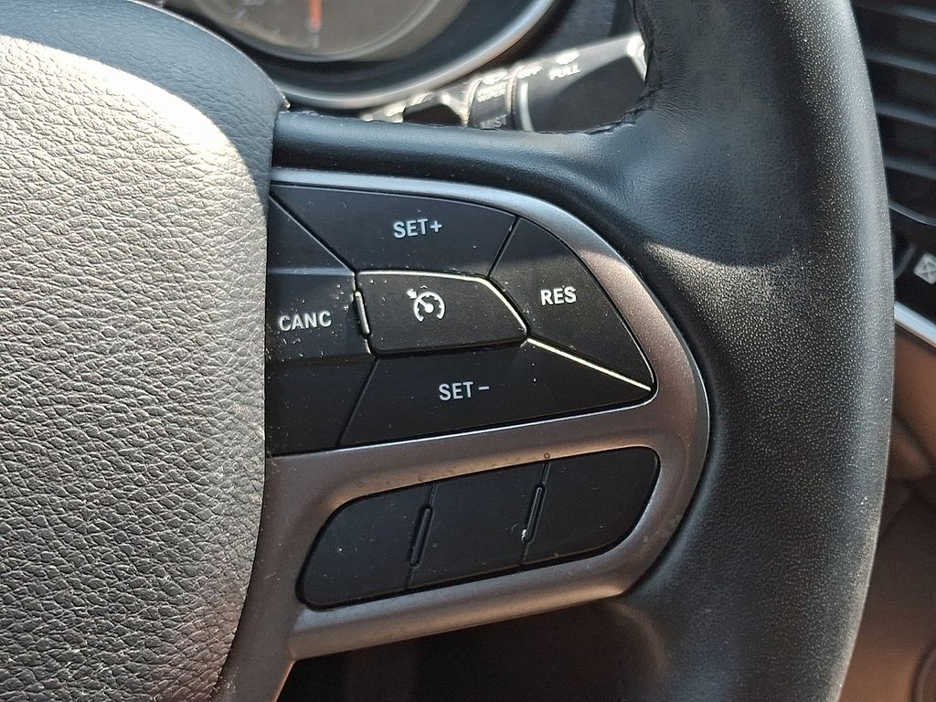 Used 2020 Jeep Cherokee SUV