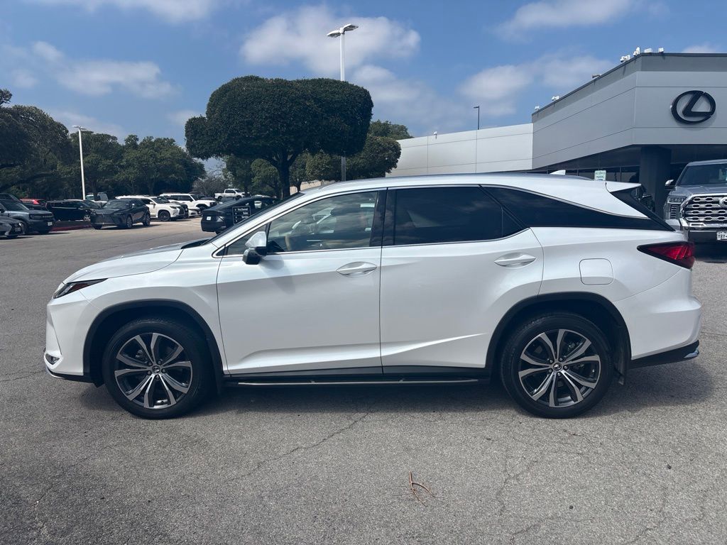Thumbnail: 2022 Lexus RX - 2
