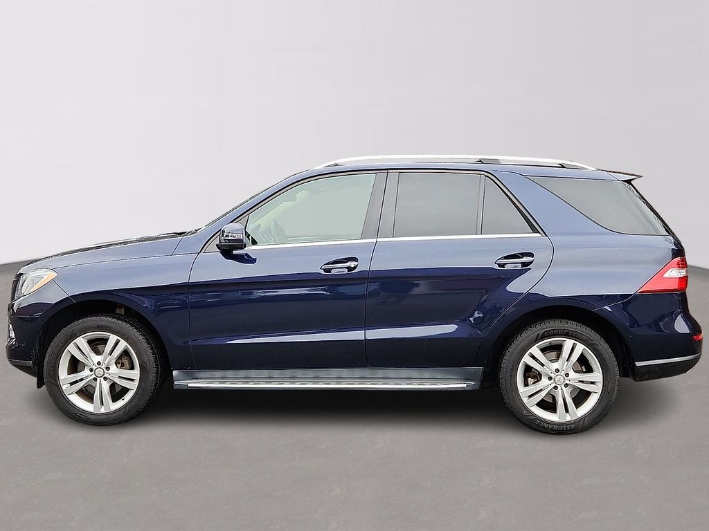 Thumbnail: 2015 Mercedes-Benz M-Class - 7