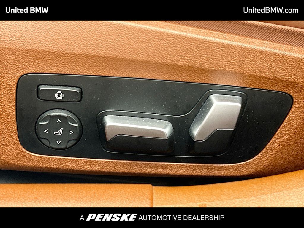 Thumbnail: 2023 BMW 8 Series - 4