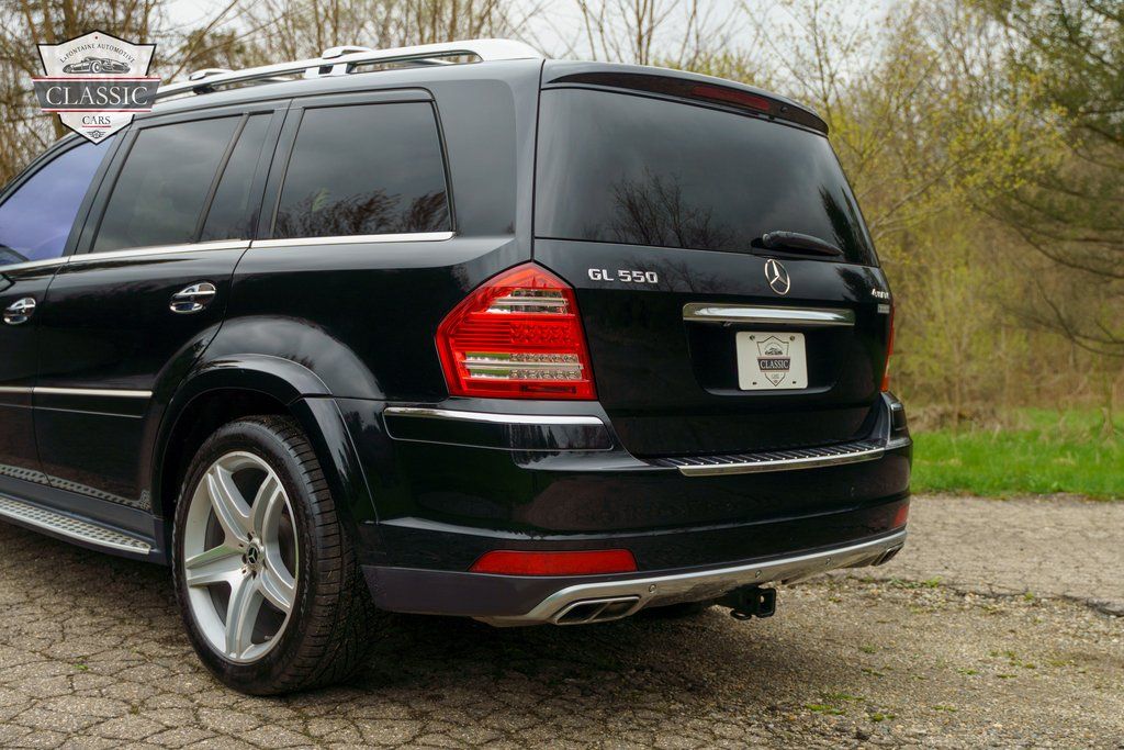 2010 Mercedes-Benz GL-Class GL 550 14